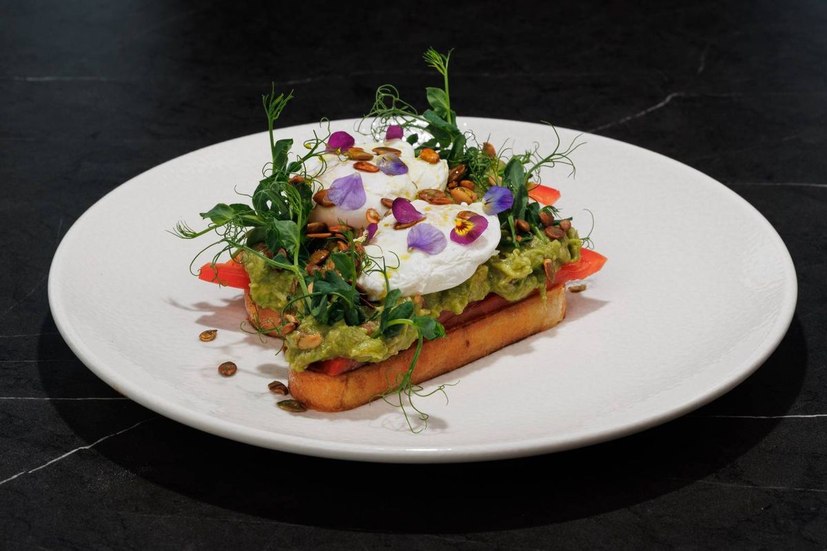 Avocado Toast cu Ou Poșat